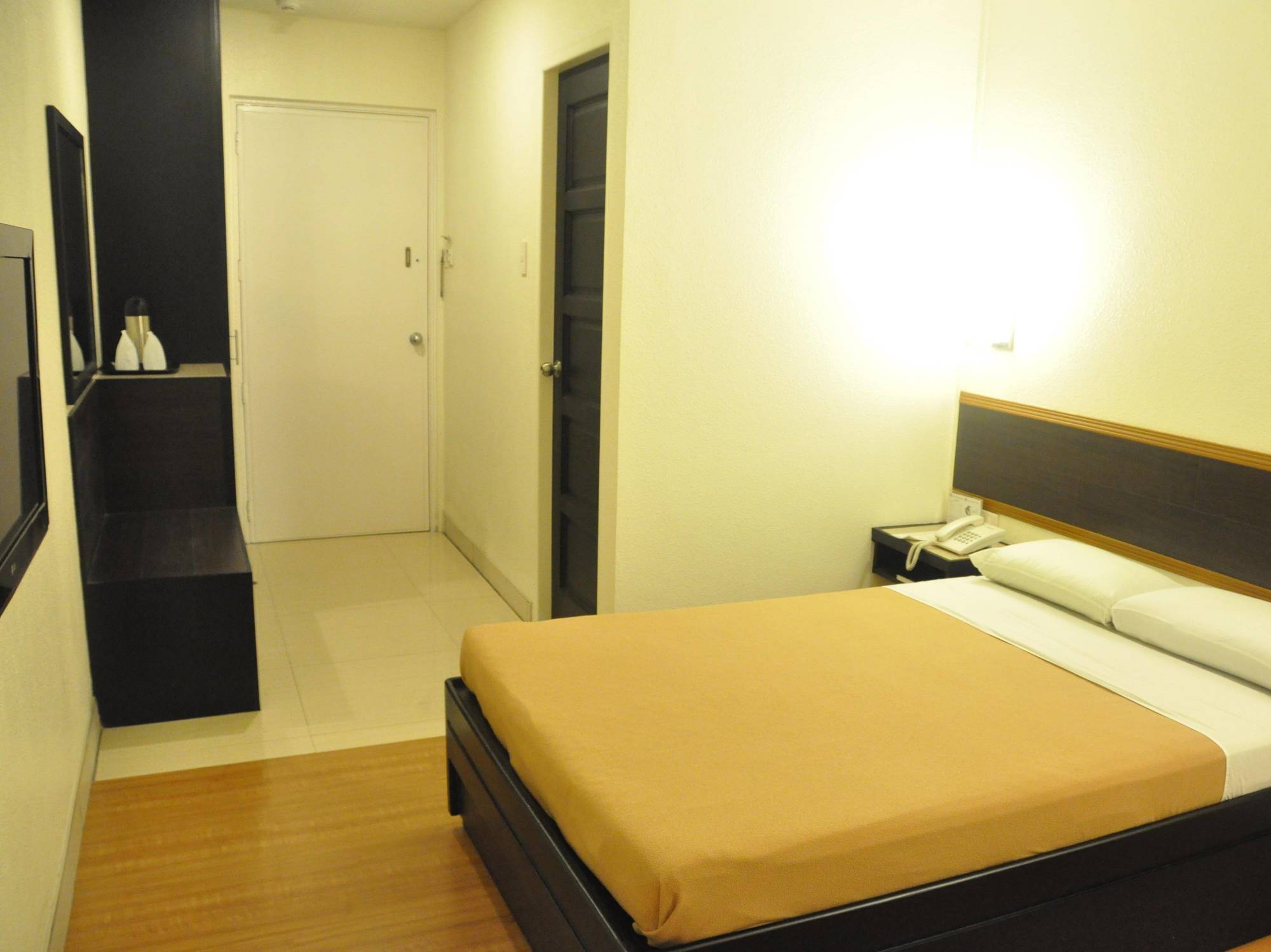 Iloilo Midtown Hotel Ngoại thất bức ảnh